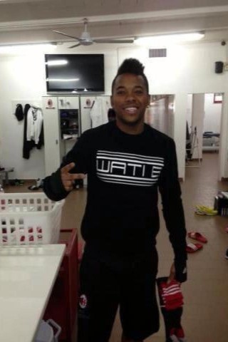 Robinho, le joueur du Milan AC en Wati B