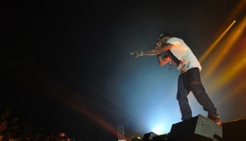 Booba : Zénith de Paris, des fans bloqués à l'entrée et gazés par les CRS