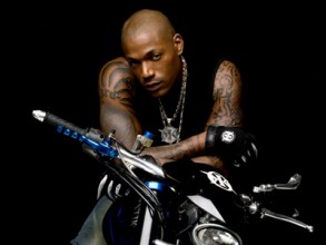 Lord Kossity traite Booba et Roh2f de gamin