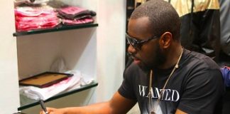 Maitre Gims : des milliers de fans pour sa séance dédicace Subliminal