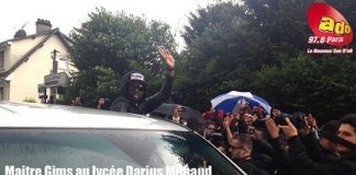 Maître Gims crée une émeute à la sortie d’un lycée