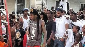 Lil Wayne piétine le drapeau des USA dans une vidéo
