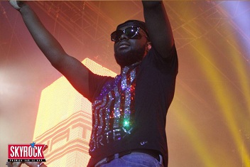Youssoupha, Psy4 De La Rime, Maitre Gims, Orelsan et Stromae en live à Urban Peace (vidéo)