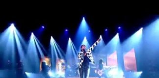 Rihanna : What now dans l’émisssion d’Alan Carr, Chatty Man