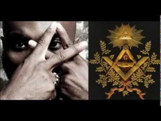 Mysa répond à Kaaris et tacle Booba