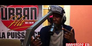 Still Fresh pose sur une instru de Booba !