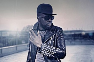 Maitre Gims prend une claque avec le nouveau son de Booba ! Maitre Gims prend une claque avec le nouveau son de Booba !