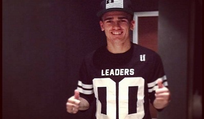 Antoine Griezmann pose en Unkut, la marque de Booba