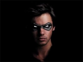 Orelsan, de retour devant les tribunaux !