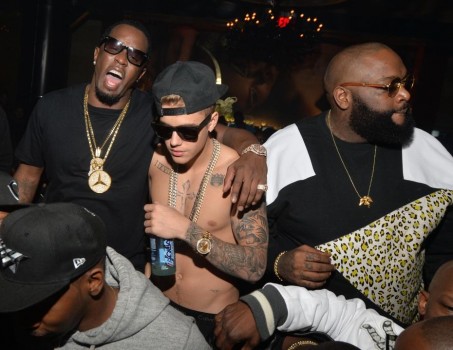 Justin Bieber en studio avec Rick Ross, Diddy, Wale et T.I !