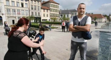 Mister 2XP, le CRS qui sort un album de Rap Francais