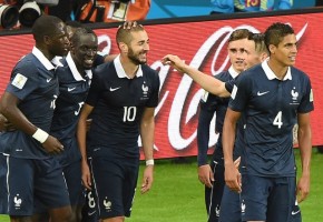 Les rappeurs réagissent à la victoire de la France sur l'Honduras