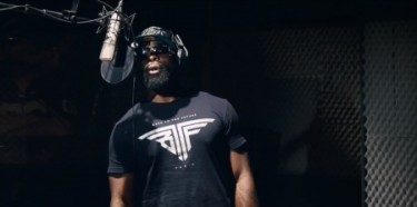 Kaaris met à l'amende Thomas NGijol dans le film Fast Life !