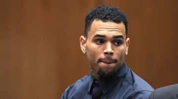 Chris Brown encore impliqué dans une nouvelle bagarre !