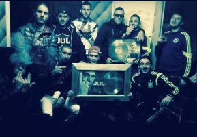 Jul présente son 2ème disque d'or et son 1er disque de platine !