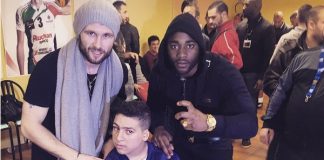 Gradur pose avec Yohan Cabaye du PSG (Photos)