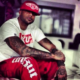 Booba : En vidéo, un supporter marocain en Ünkut chauffe un stade !