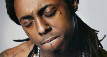 Quand Lil Wayne voit Tupac !!!