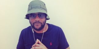 Lino endosse le rôle de prof à l’École normale supérieure !