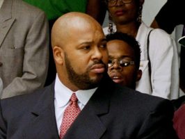 Un témoin clé refuse de parler au cours du procès de Suge Knight !!