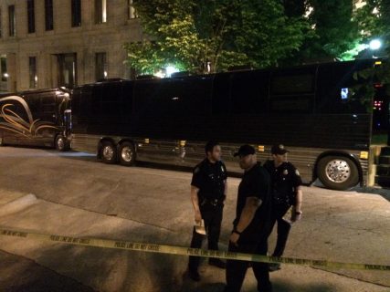 weezy-bus-jpg