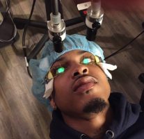 August Alsina aveugle ?