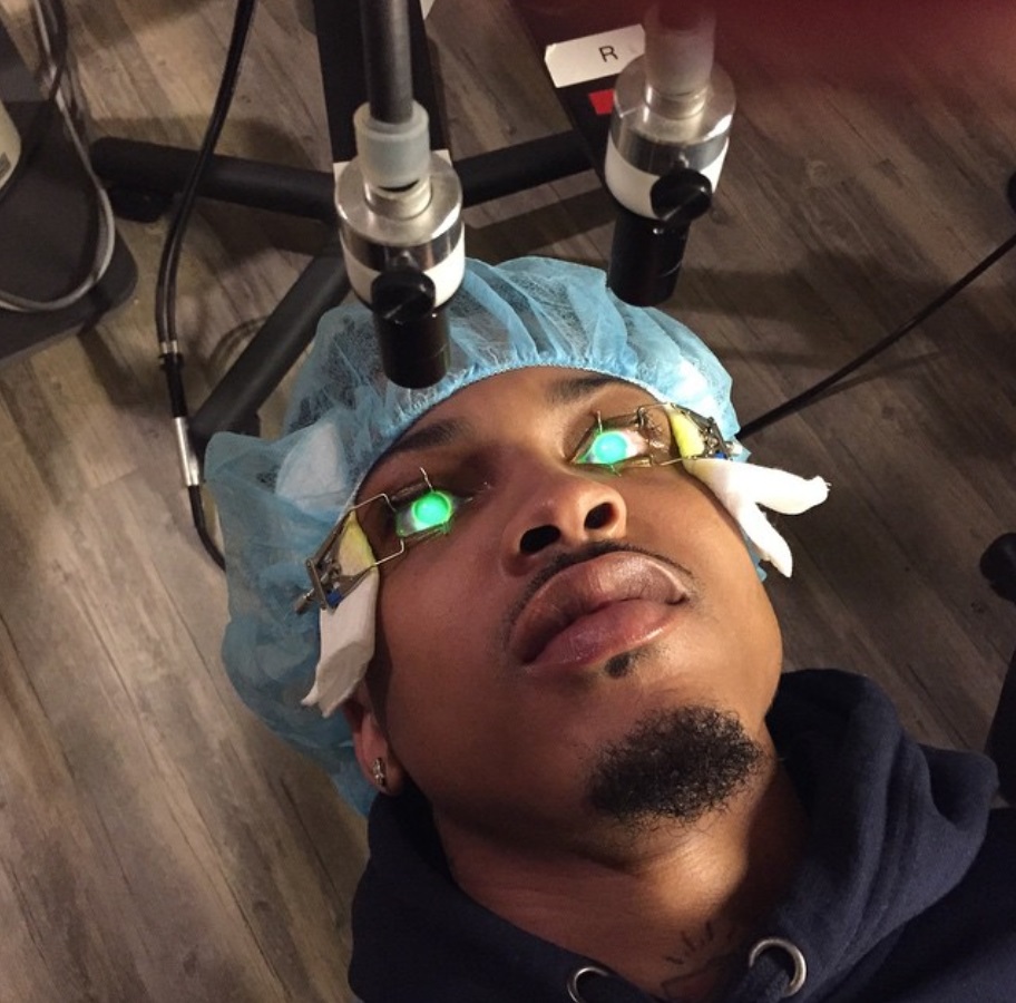 August Alsina aveugle ?