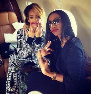 rihanna-jul