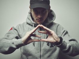 Nekfeu crée une émeute !