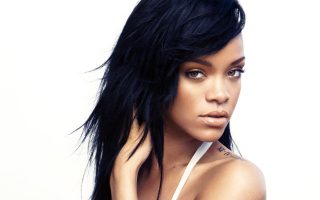 Rihanna : On me rappelle ma couleur quand je parle business