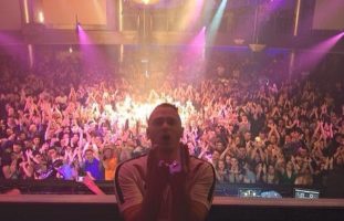 Quand Jul rencontre la police... (Photo)