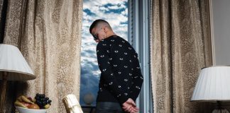 Hooss invite Jul sur la tracklist de French Riviera 2