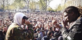 Nekfeu met le feu à la place de la République !!