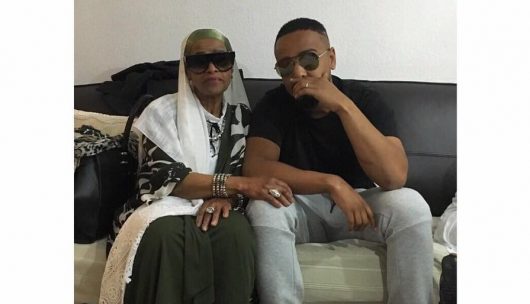 Alonzo : pour son anniversaire, il fait une émouvante déclaration d'amour à sa mère