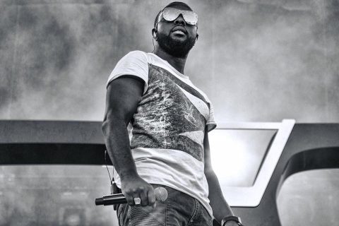 Maitre Gims : son album M.C.A.R est Disque de Diamant