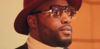 Gradur : sa réaction est énorme quand il se fait draguer par un homme !