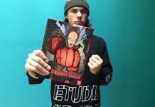 Orelsan rappe en Japonais son tube « La Terre est Ronde »
