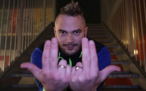 Jul explose un nouveau record et réalise ce qu'aucun artiste français n'a fait !