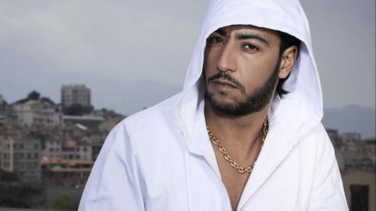 Lacrim répond en personne à une