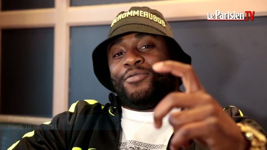 Quand Gradur passe un barrage de police avec de la beuh !