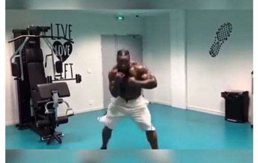 James Wilson l'adversaire de Patrice Quarteron s'entraînant sur du Booba !