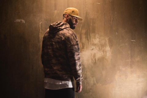 La Fouine à la recherche d'un figurant ressemblant à Booba...