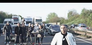 Sofiane bloque l’autoroute pour le tournage de son clip ! (Vidéo)