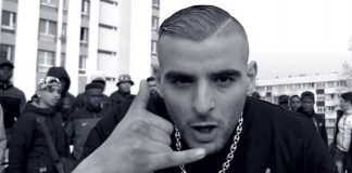 Sofiane appelle le père d’un fan pour qu’il l’autorise à participer à un concert !
