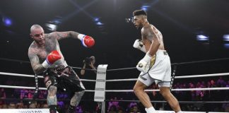 Tony Yoka imite Mohamed Ali en dansant sur le ring ! (Vidéo)