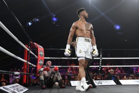 Tony Yoka remporte son premier combat pro par K.O !