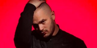 Jul : un vendeur de la FNAC se moque de son album Je ne me vois pas briller !