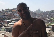 Adriano s’affiche avec un narcotrafiquant et fait scandale au Brésil ! (Photo)