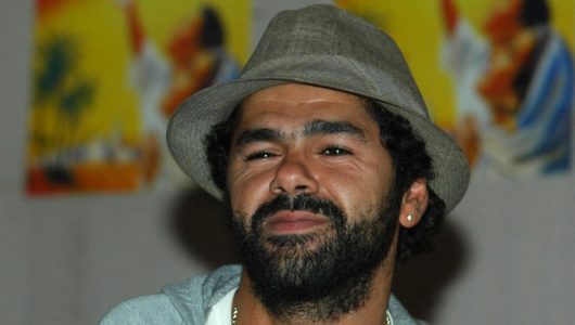 Jamel Debbouze : la vérité sur comment il a perdu l’usage de son bras à14 ans…