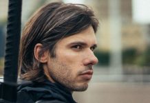 Orelsan survole les Victoires 2018 avec 3 trophées (Vidéo)